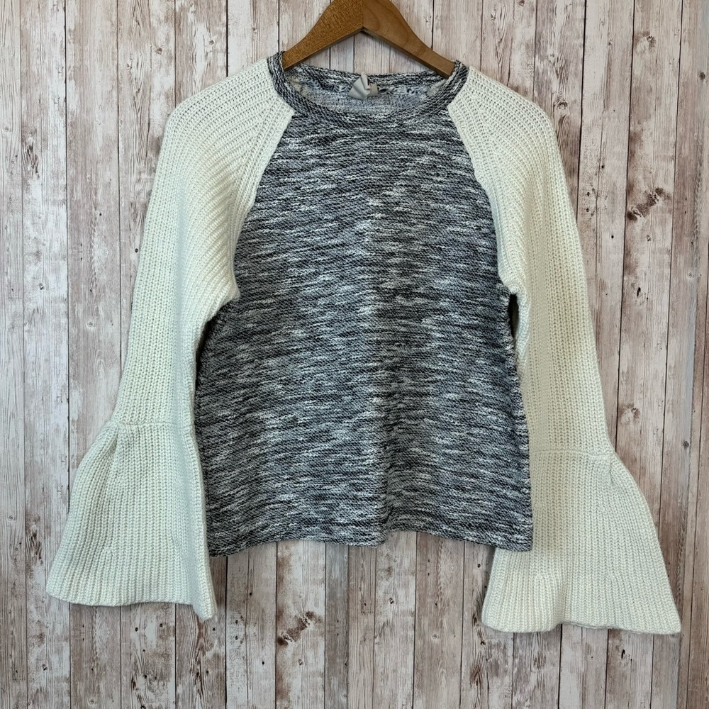 Dolan Left Coast Collection Bell Sleeve Pullover Sweater Size Medium